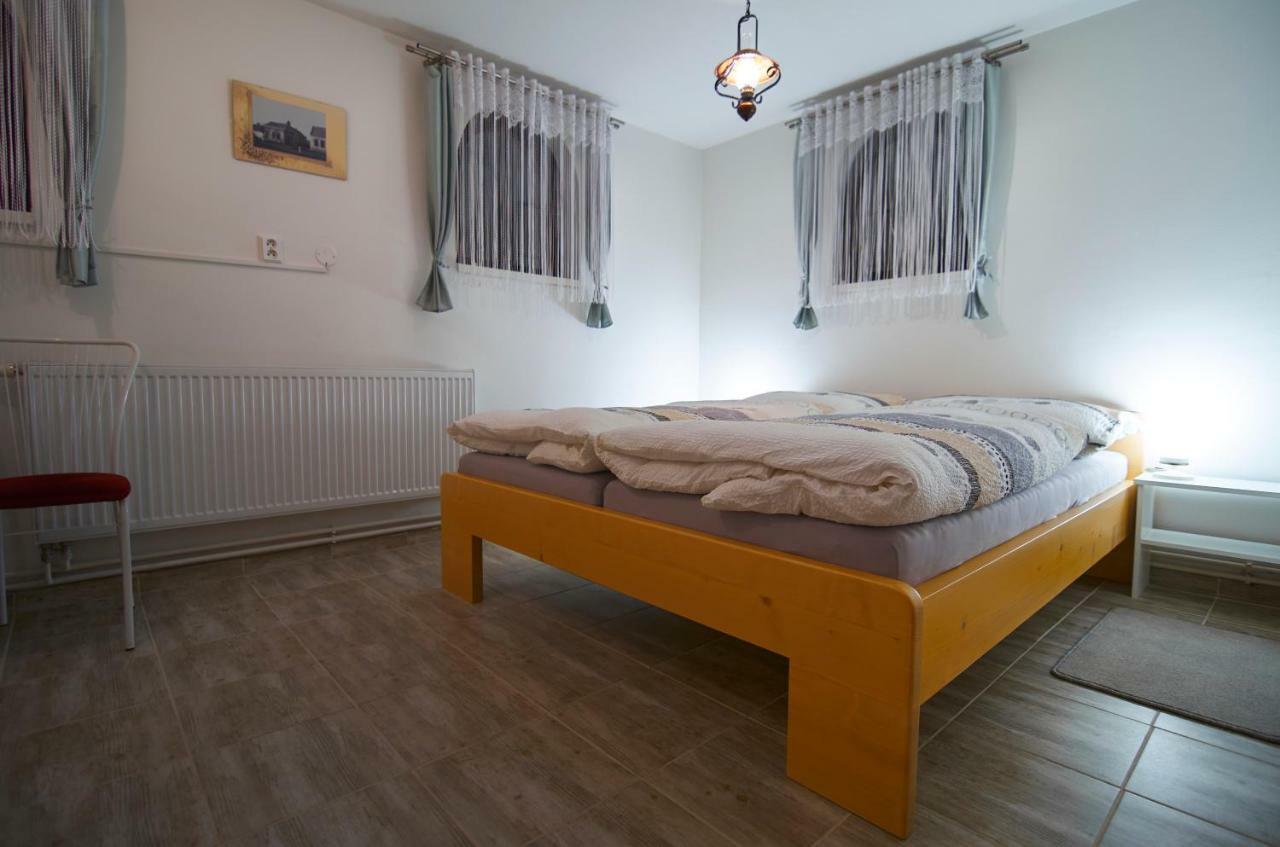 Ubytovani U Sklepu Kyjov  Exterior foto